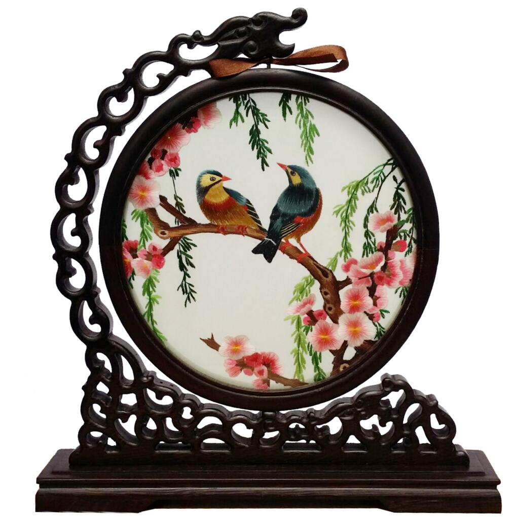 純手工蘇繡屏風(fēng)，刺繡針針姑蘇魂