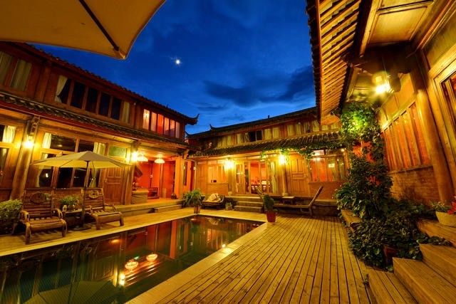 麗江束河無爾，在這里帶著夢想開花棲居