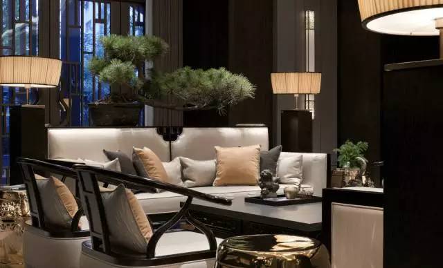 《那年花開(kāi)月正圓》的新中式裝修設(shè)計(jì)