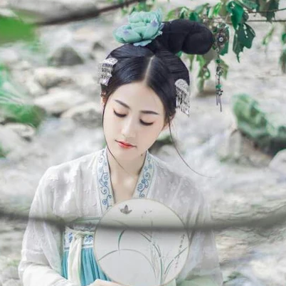 夢中鏡時(shí)尚典雅，唯美古風(fēng)真人頭像