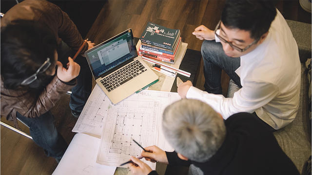 麗水·浮光，浮光指路茶香入夢蓋一間湖畔大學(xué)