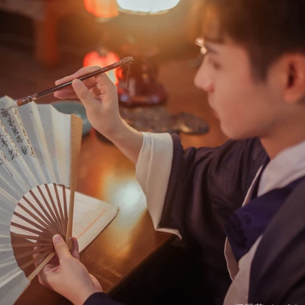 文藝復(fù)古氣息男生頭像，唯美古風(fēng)真人頭像