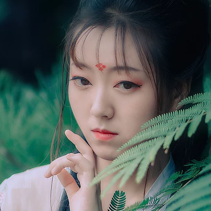 唯美漢服女生頭像，古風(fēng)真人女子頭像