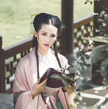 漢服女生頭像，古風(fēng)真人女子頭像