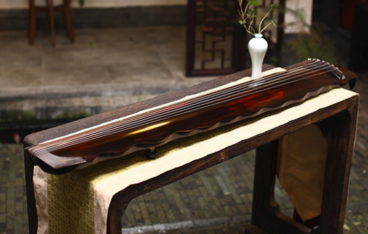 落霞式古琴，時(shí)尚古典家佳樂文學(xué)民族樂器