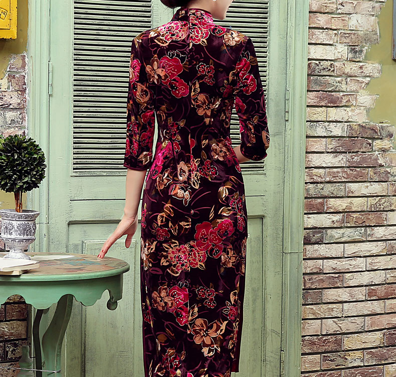 絲絨長(zhǎng)款旗袍，改良中式旗袍