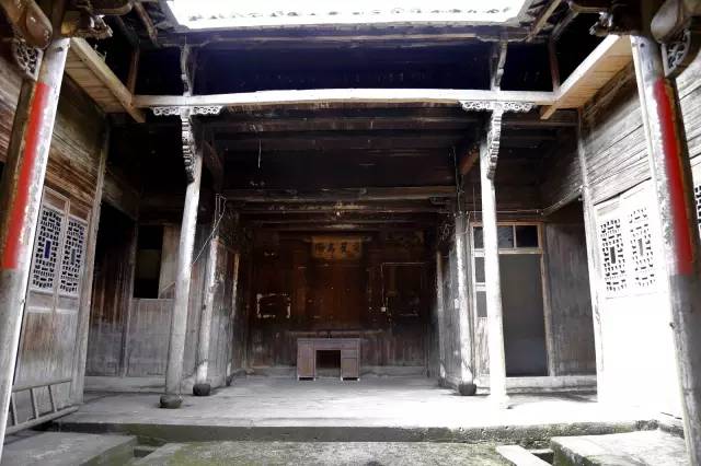 村上酒舍，體驗古村生活一起慢慢變老