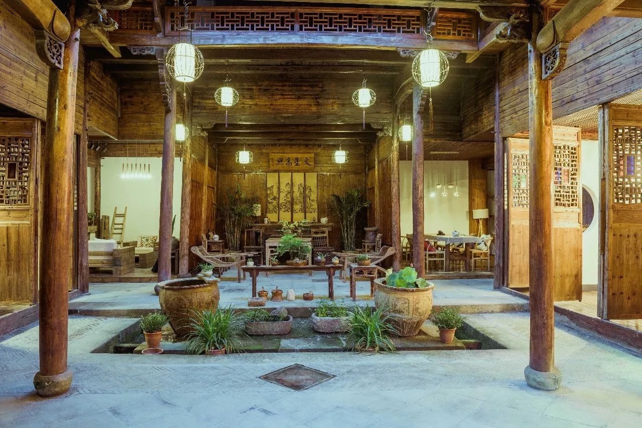 村上酒舍，體驗古村生活一起慢慢變老