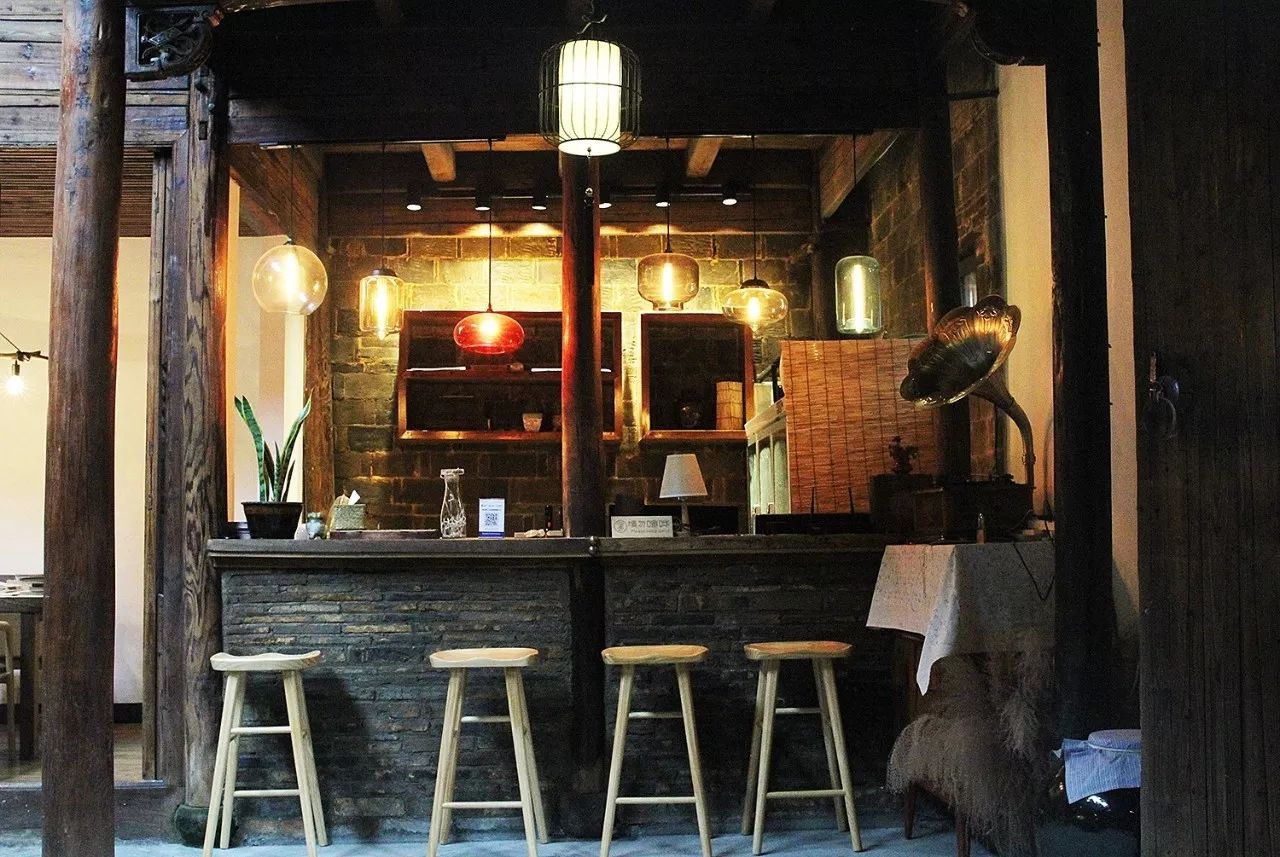 村上酒舍，體驗古村生活一起慢慢變老