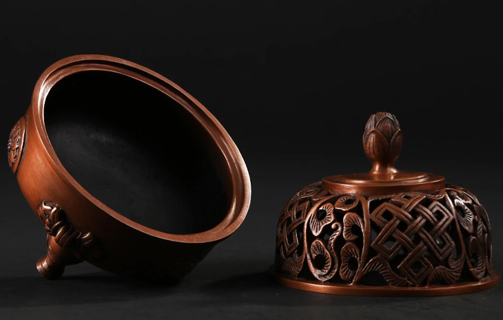 吉祥蓮花三足香爐，仿古紫銅熏香爐