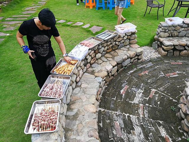 寧波·花雨醉，品花間一壺酒聽雨后醉朦朧
