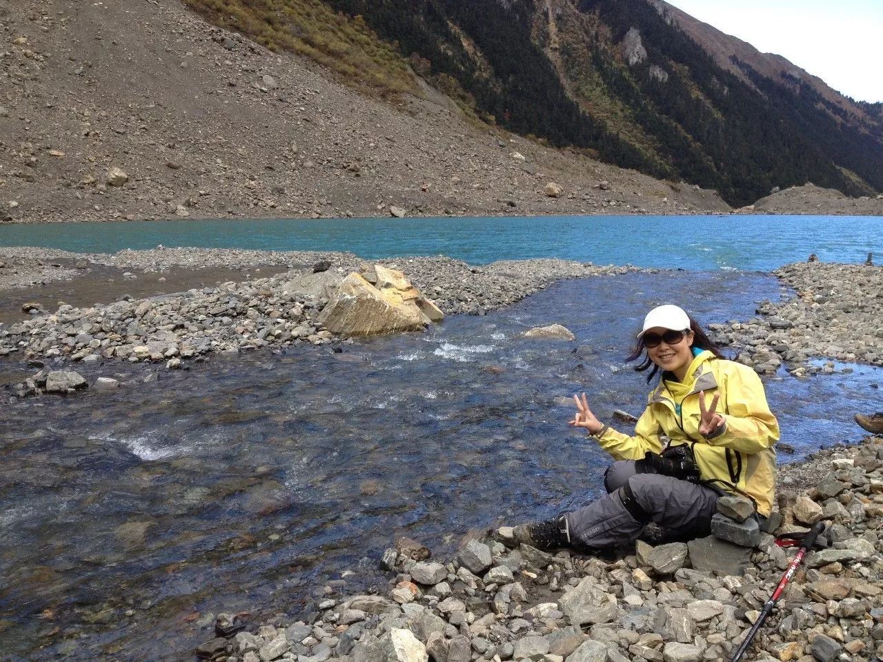 寧波·花雨醉，品花間一壺酒聽雨后醉朦朧
