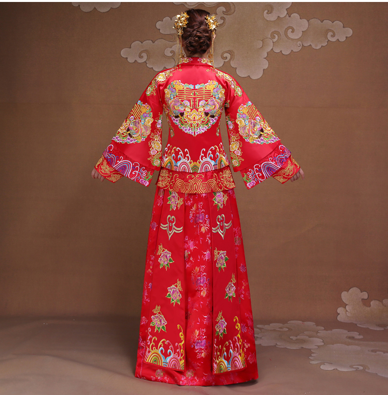 雙喜秀禾服，時(shí)尚復(fù)古新娘中式禮服