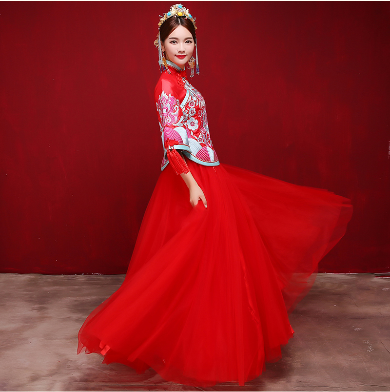 時(shí)尚復(fù)古設(shè)計(jì)中式禮服，唯美飄逸新娘禮服