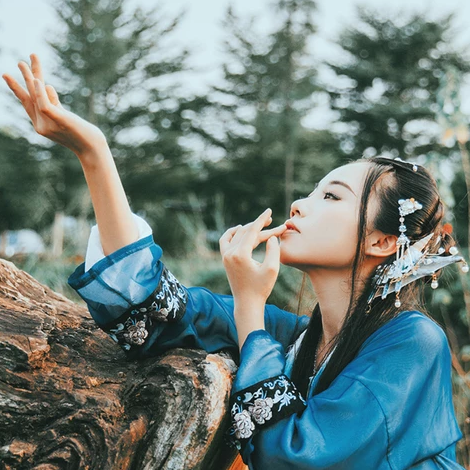 人魚傳說妖艷頭像，唯美古風(fēng)女子頭像