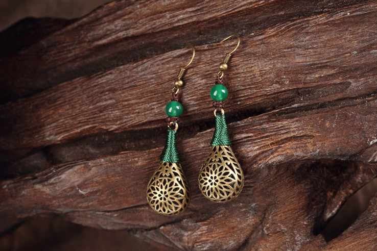 手工復(fù)古風(fēng)鏤空耳墜，古典氣質(zhì)家佳樂文學(xué)耳環(huán)