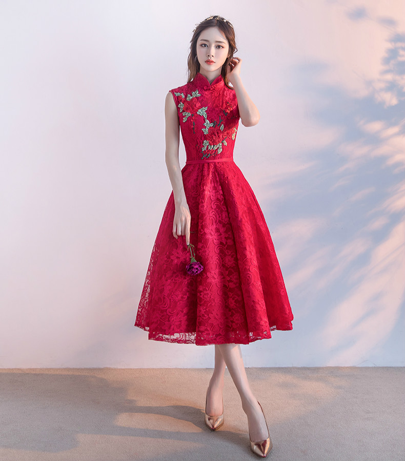 時(shí)尚無袖中式禮服，紅色蕾絲印花晚禮服