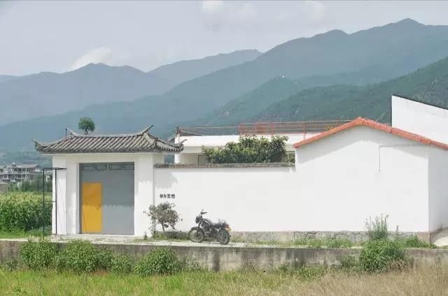 大理·依谷坐憩，在稻田里種間甜品店靜待光陰