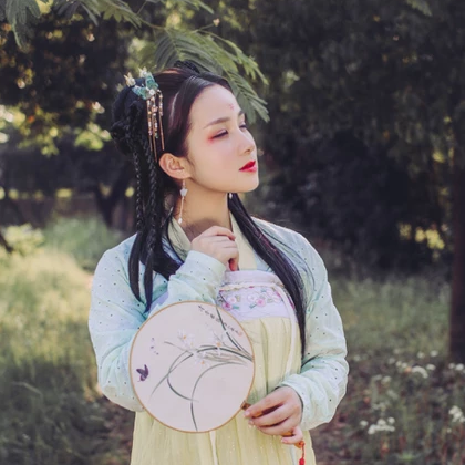 荷塘邊古風(fēng)頭像，唯美古風(fēng)閨蜜真人頭像