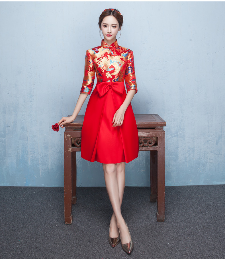 時(shí)尚典雅唯美中式禮服，短款奢華繡花禮服