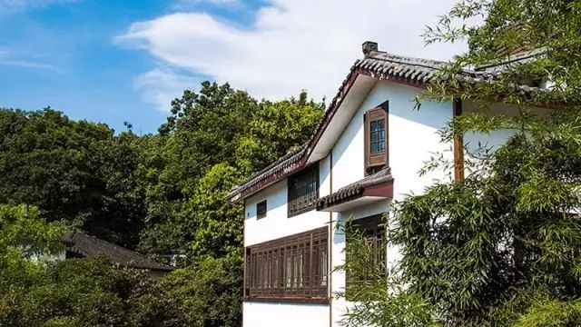 秋意正濃，與8家最美民宿一起相約杭州