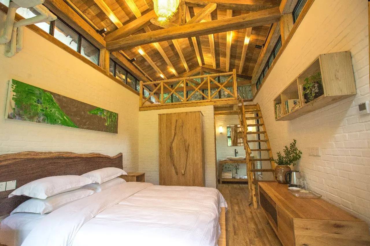 雪坑村·美客愛途，愛上美麗的客居地和旅途故事