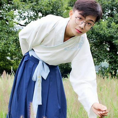 文藝范漢服男生頭像，唯美古風(fēng)真人頭像