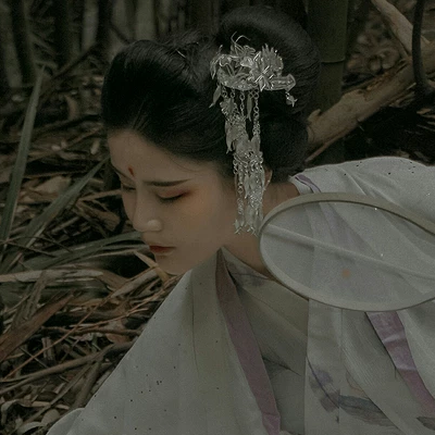 白衣素紗女子頭像像，唯美古風(fēng)女子真人頭像