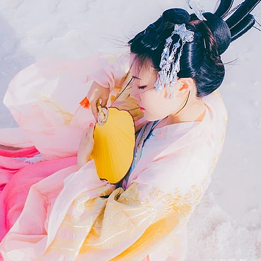 冰雪美人飄逸唯美頭像，唯美古風(fēng)女子頭像