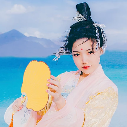 冰雪美人飄逸唯美頭像，唯美古風(fēng)女子頭像