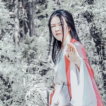 冰雪柔情少女頭像，唯美古風真人頭像