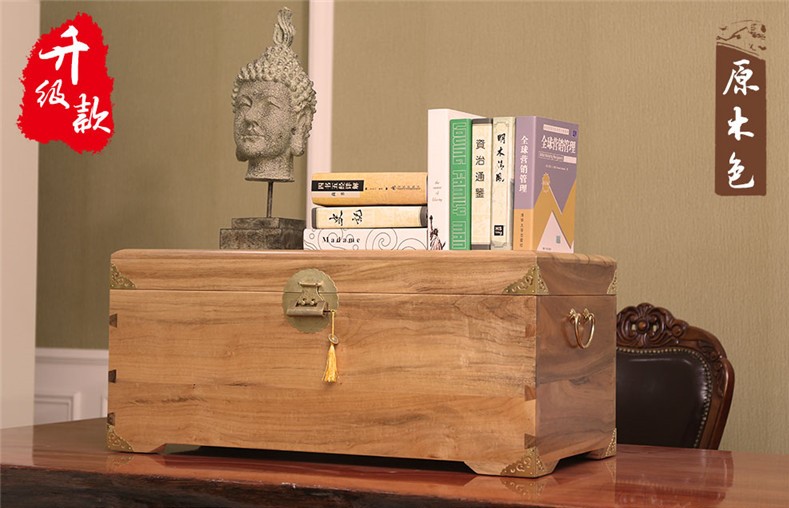 簡(jiǎn)單大氣的實(shí)木樟木箱子