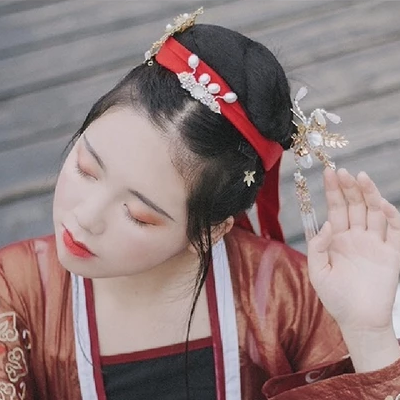 紅衣少女頭像，唯美古風(fēng)女子真人頭像