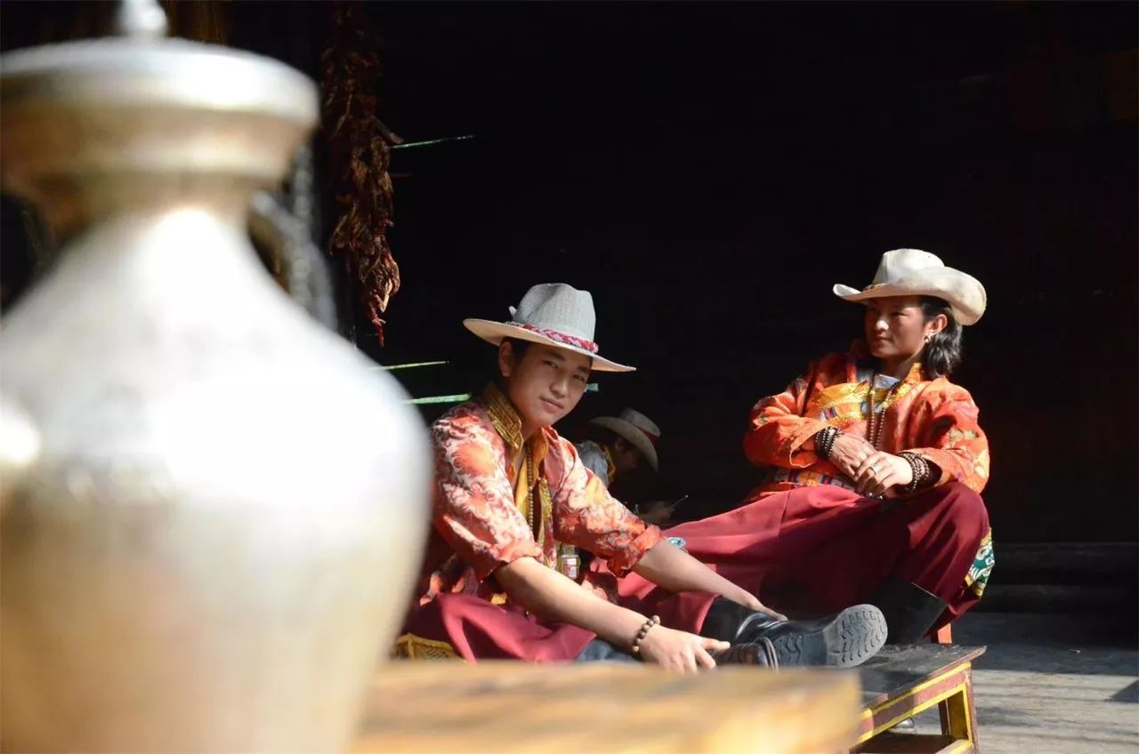 瀘沽湖·野火集，時(shí)光匆忙別錯(cuò)過(guò)年輕的瘋狂