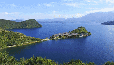 瀘沽湖·野火集，時光匆忙別錯過年輕的瘋狂