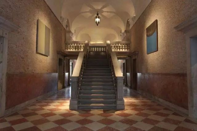 上海老宅，沉寂百年“榮宅”一躍成為時(shí)尚圣地