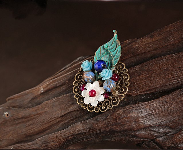滿澗幽花胸針，樹葉貝殼胸花飾品