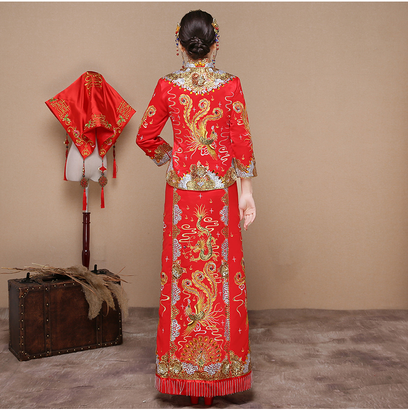 龍鳳之喜中式禮服，精致新娘結(jié)婚禮服