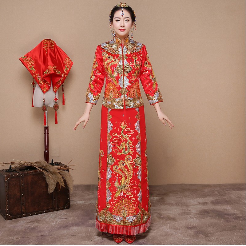 龍鳳之喜中式禮服，精致新娘結(jié)婚禮服