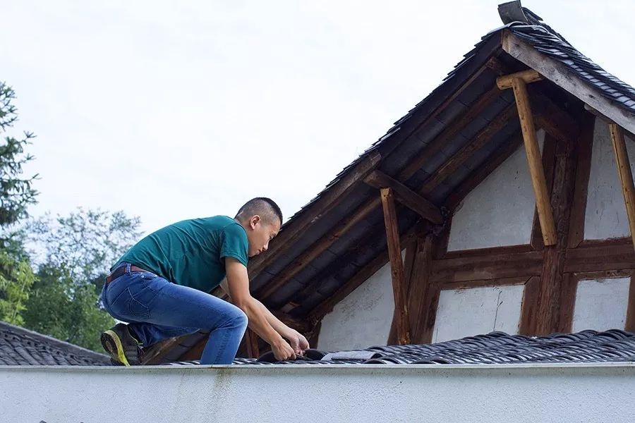 青城山·路之青城，山溝里的豬圈民宿