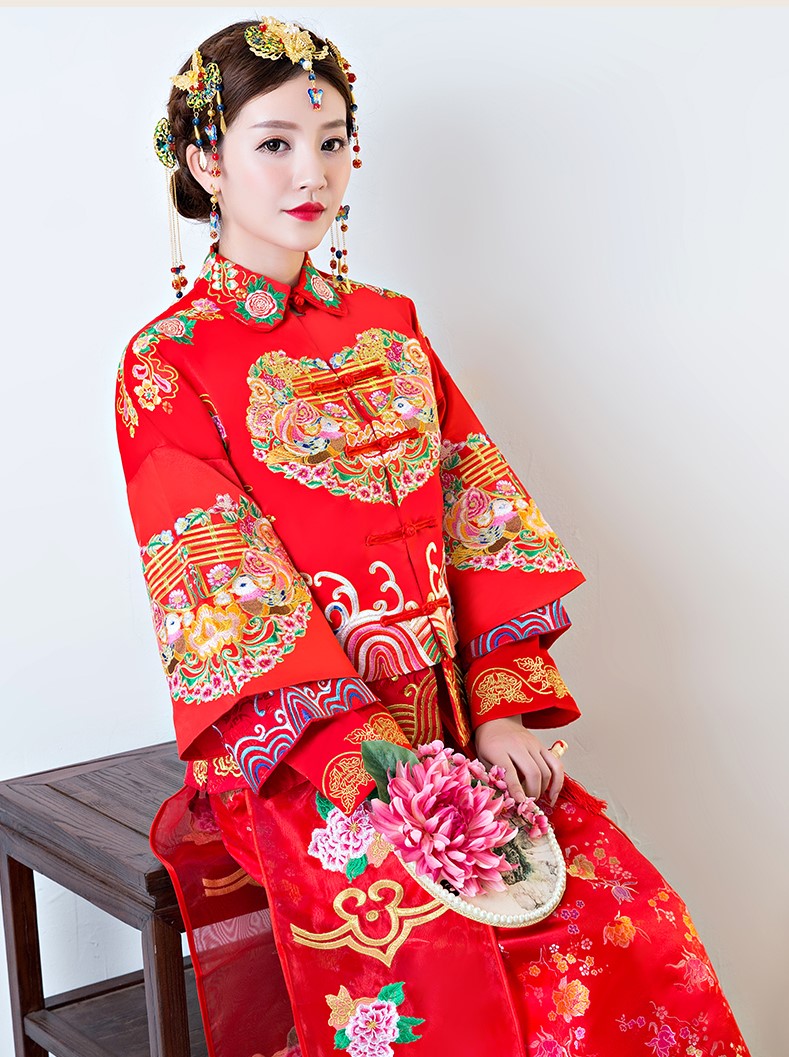 中國(guó)古典元素中式禮服，家佳樂(lè)文學(xué)新娘結(jié)婚禮服