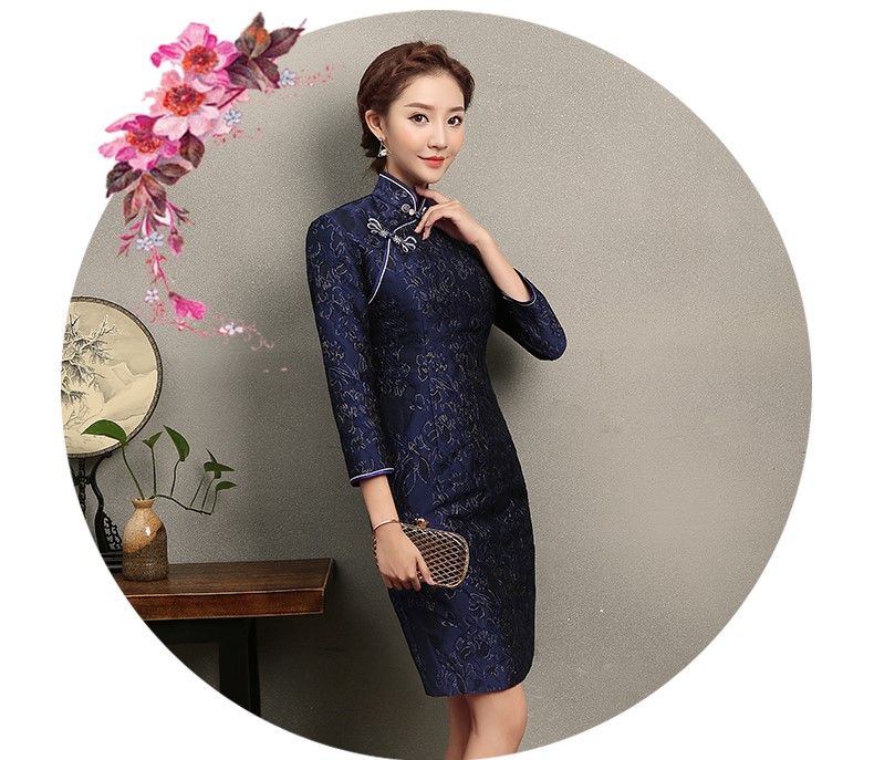 藍(lán)思印花中長款旗袍，端莊大氣旗袍裙