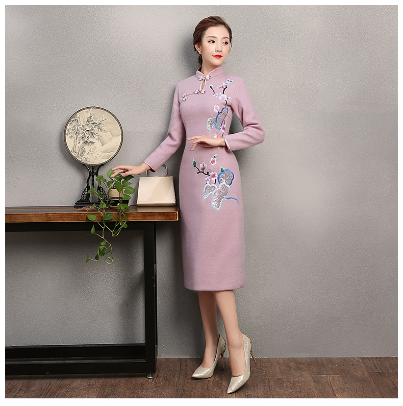 粉紫色繡花旗袍，復(fù)古民族風(fēng)旗袍裙
