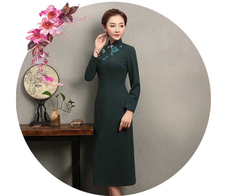 淺墨綠色繡花旗袍，碧嫻復(fù)古旗袍裙