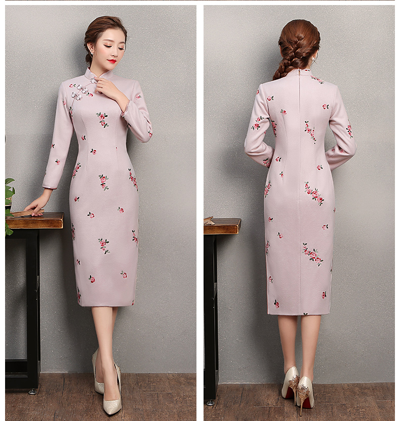 淡粉繡小花旗袍，粉嫩清純旗袍裙