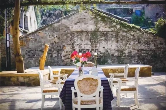 “中國最美寺院”寂照庵，房子象征著家是情感