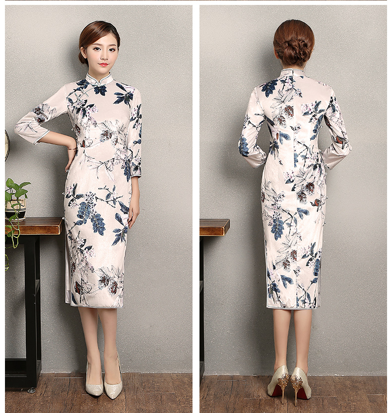 淺色草木印花旗袍，素雅中袖旗袍裙
