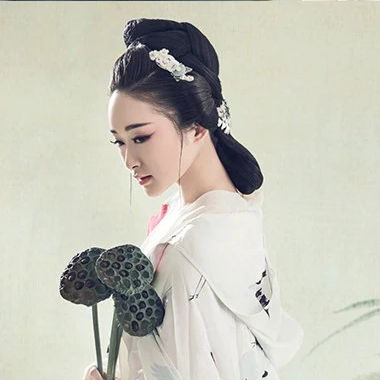 清新藕風(fēng)輕女生頭像，唯美古風(fēng)真人頭像