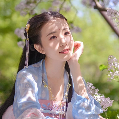 小清新帶團(tuán)扇女生頭像，唯美古風(fēng)真人頭像