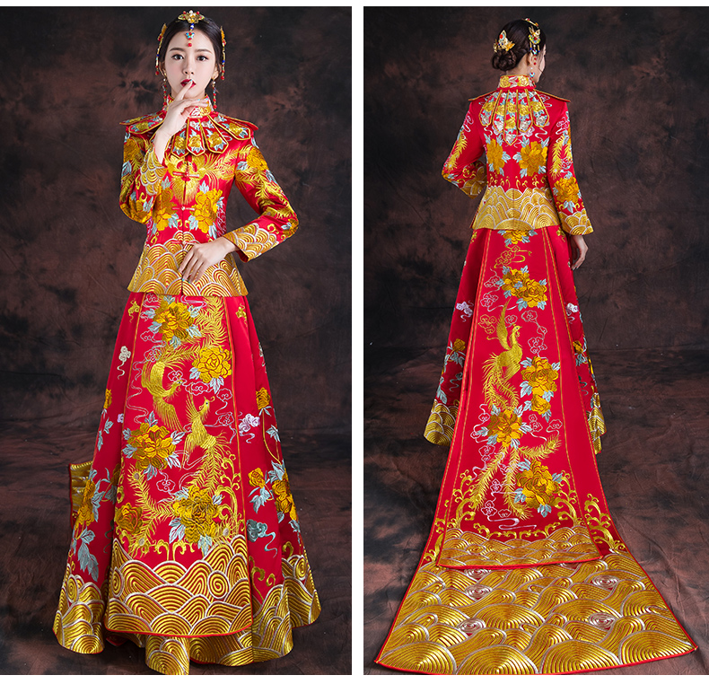 紅色長(zhǎng)款拖尾中式禮服，精美刺繡新娘結(jié)婚禮服